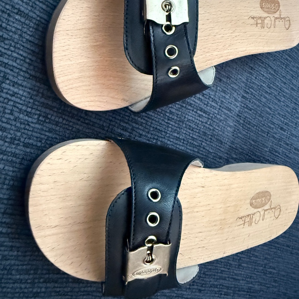 Dr. Scholl's Black Leather Mules with Wooden Sole - Picture 4 of 5